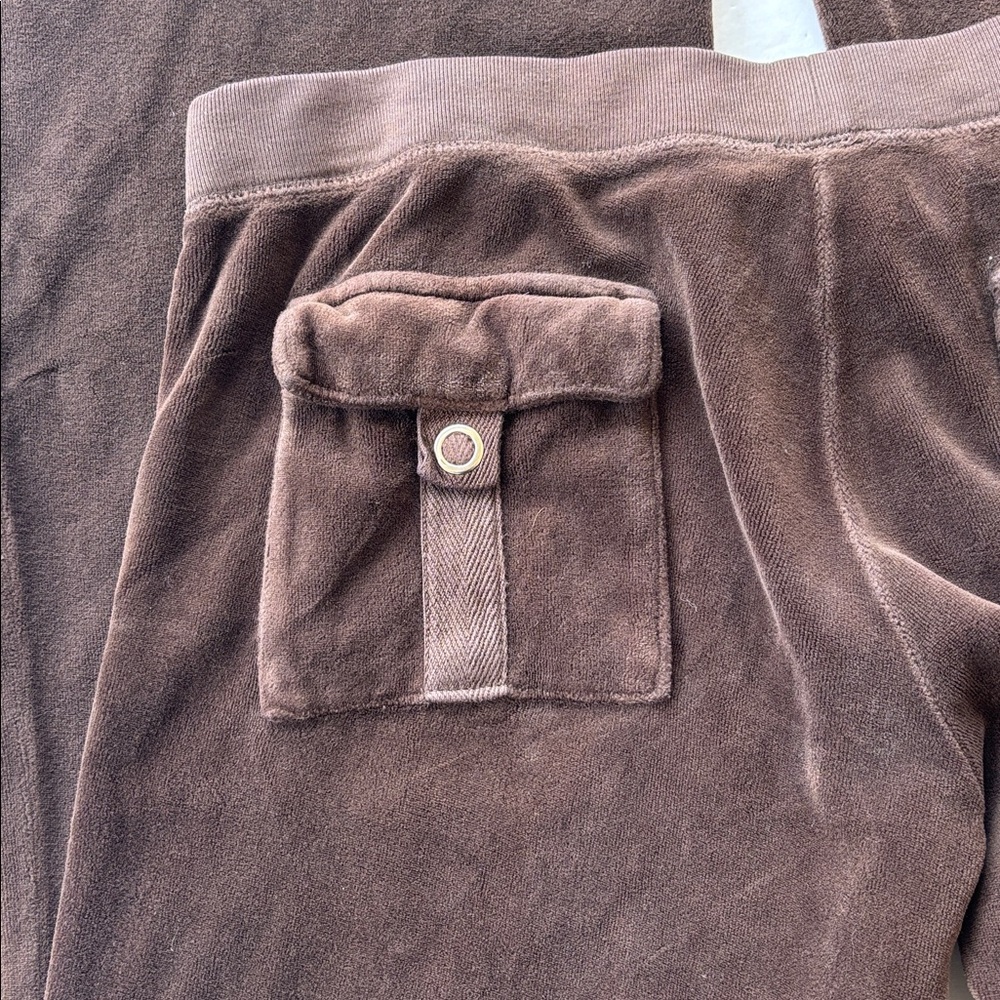 Vintage Juicy Couture Velour Y2k Tracksuit Pant USA Flare Snapback Pockets Brown - Picture 12 of 17
